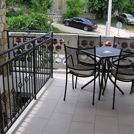 Apartmani Radosav Šilo Екстериор снимка