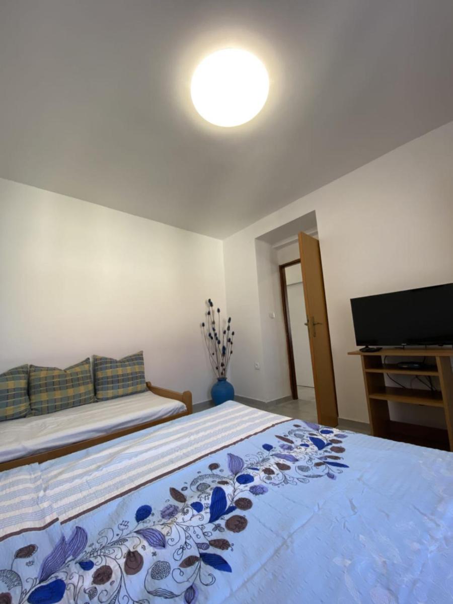 Apartmani Radosav Šilo Екстериор снимка